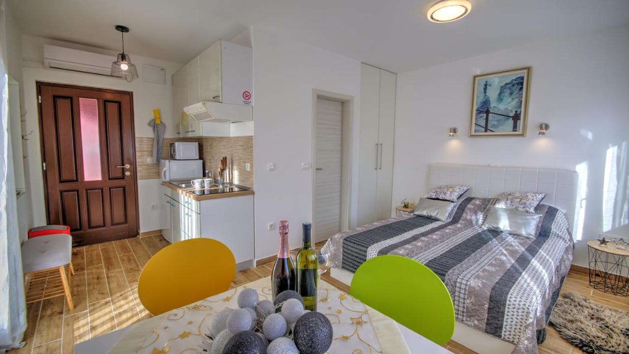 Studio Apartment Margarita أوباتيا المظهر الخارجي الصورة